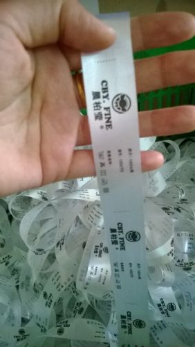 四川土鸡蛋与巴中市服装的不干胶标签 从田间到衣橱的品牌印记